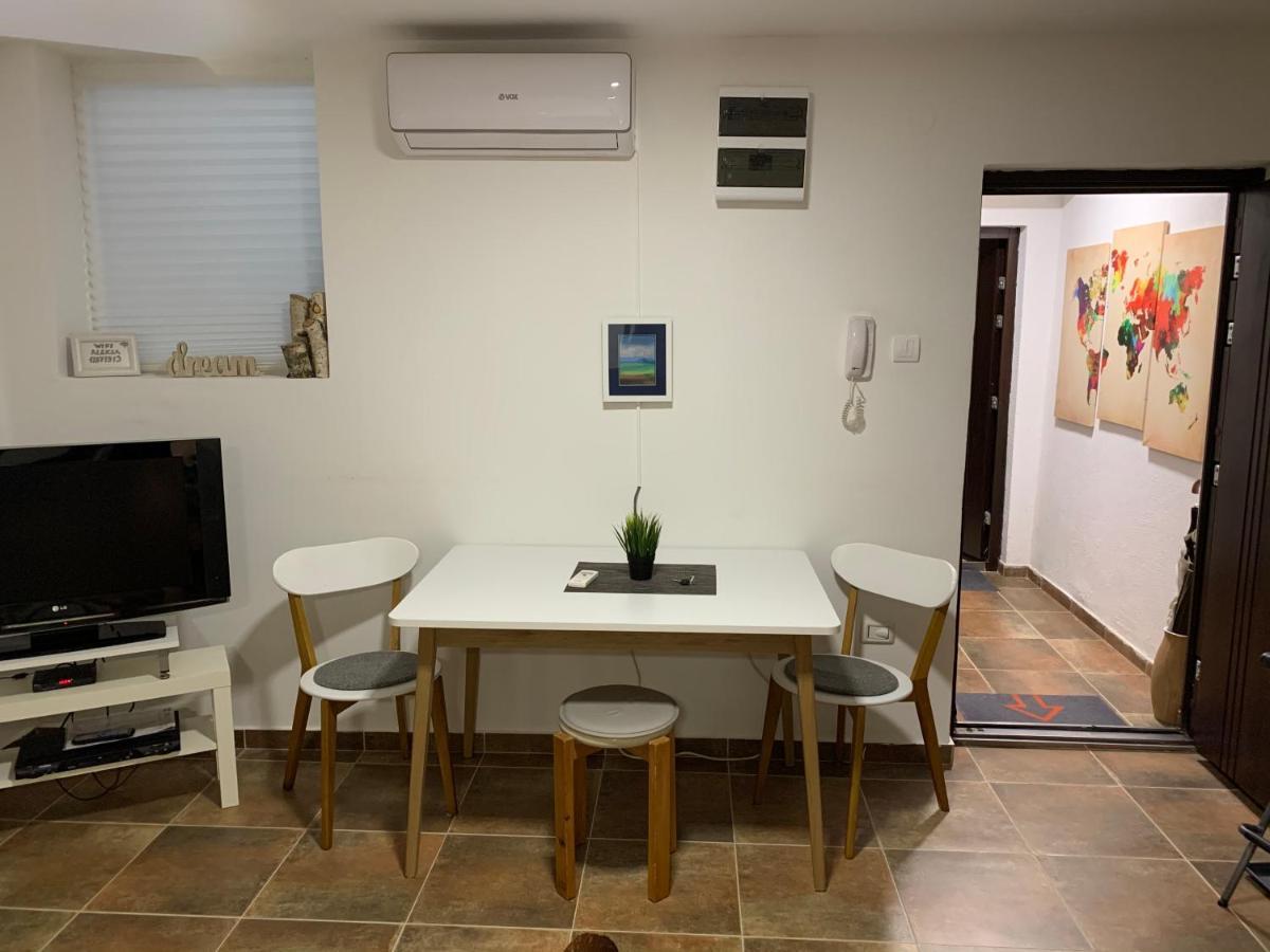 A6 Apartment Novi Sad Eksteriør billede